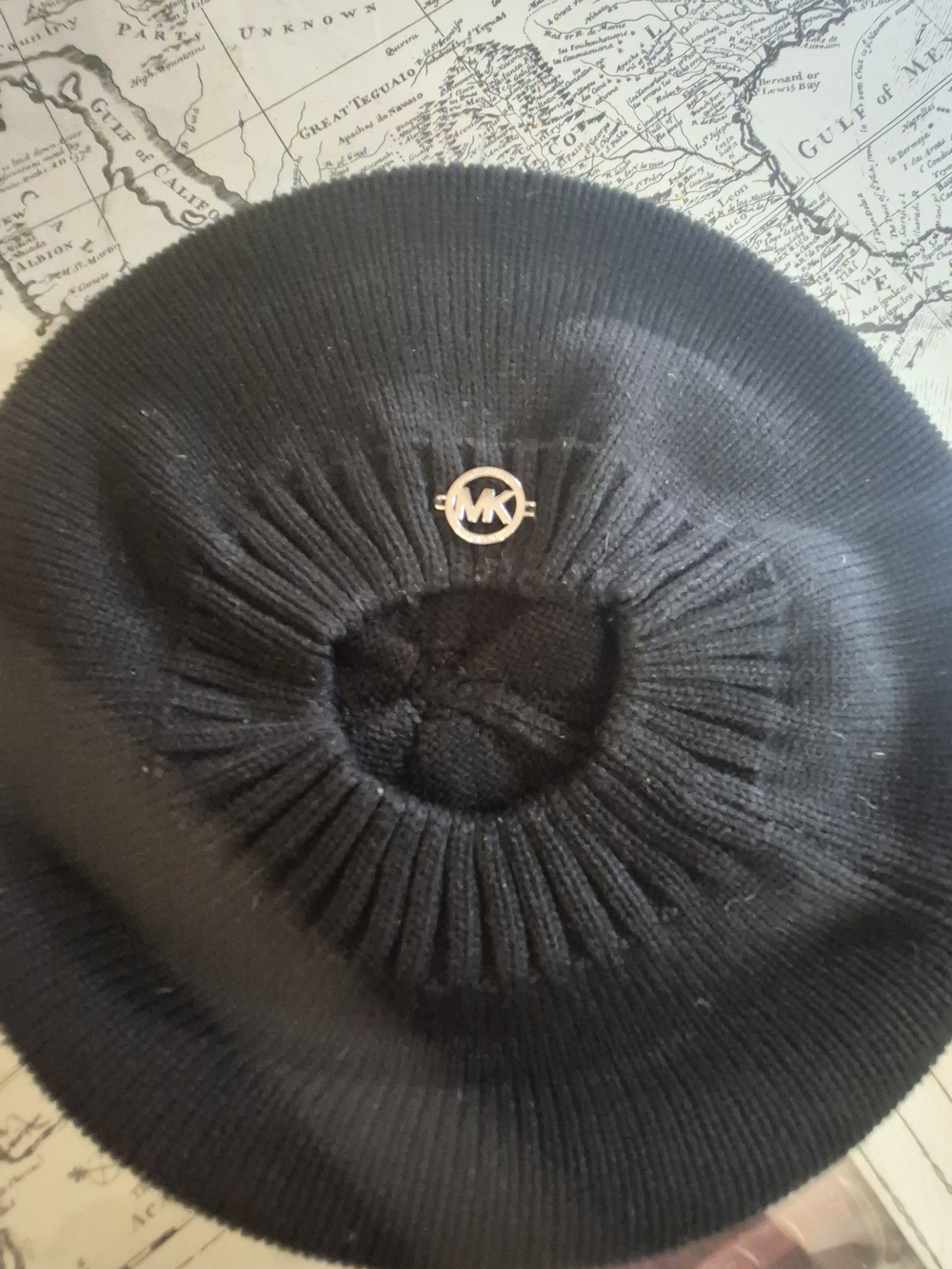 MICHAEL Michael Kors Black Ribbed Knit Hat with Gold MK Charm